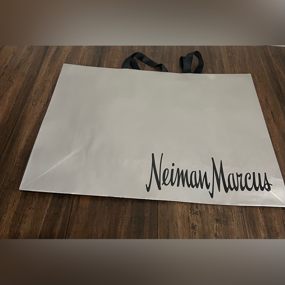 Neiman Marcus Authentic XL Paper Gift/Shopping EMPTY Bag Gray